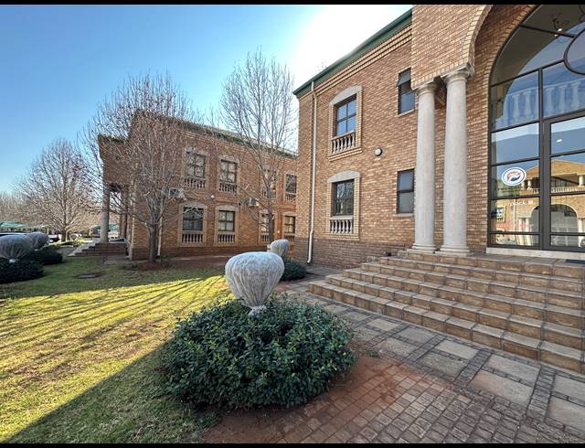 150M² OFFICE TO LET IN HIGHVELD TECHNOPARK